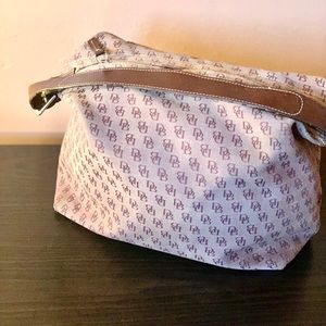 Dooney & Bourke Handbag